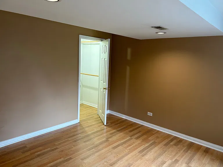 1902 Prairie Path Ln — Photo 12