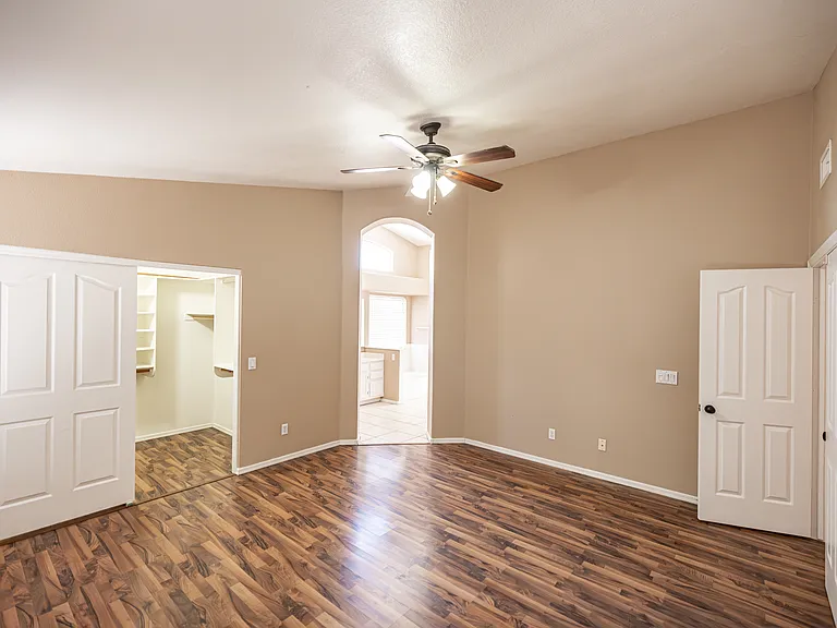 7408 E Knowles Ave — Photo 16