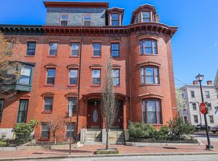 20 Pine St, Portland, ME 04102