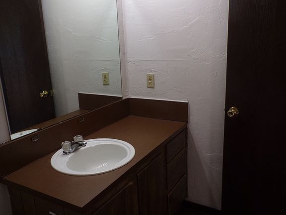 5th image of 1110 NW 52nd Cir