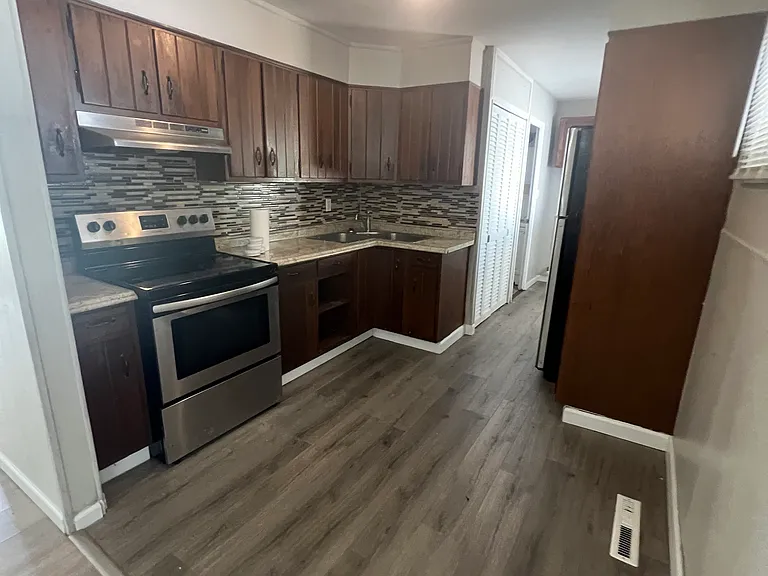 6289 Eldridge Blvd — Photo 22