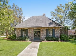 6003 Riverbend Lakes Dr, Baton Rouge, LA 70820