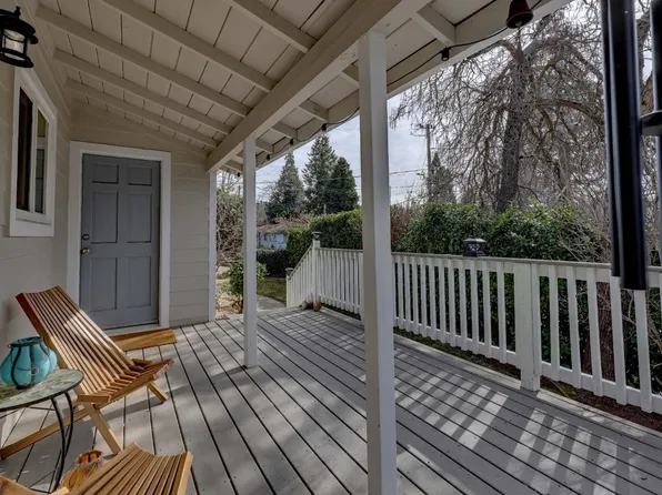 110 Maryland Dr, Grass Valley, CA 95945