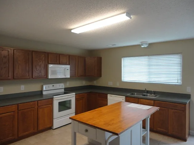6824 Championship Dr — Photo 3