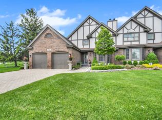 14406 Lake Ridge Rd, Orland Park, IL 60462