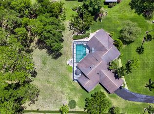 1195 Windswept Ave, Naples, FL 34109