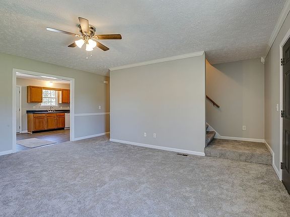 4th image of 217 Lehman Trl