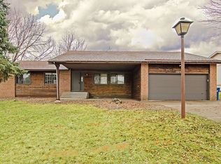 7654 Dallas Ln N, Maple Grove, MN 55311