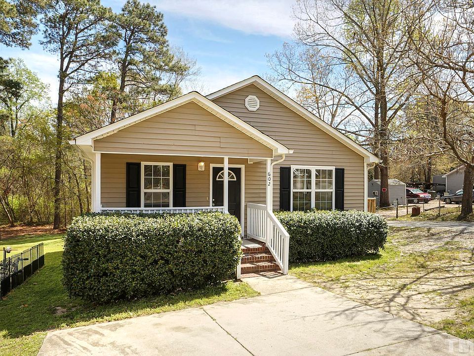 602 Dogwood St, Fuquay Varina, NC 27526 Zillow