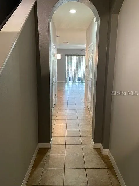 3 bed, 2.5 bath, 1500 sqft, $2,500 — Photo 2