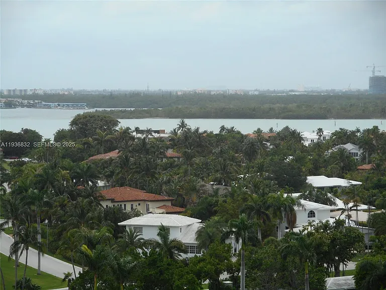 10185 Collins Ave #1204 — Photo 7