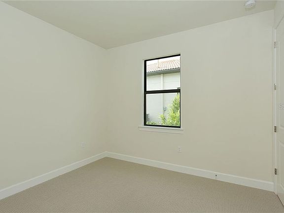 5th image of 7784 Grande Shores Dr