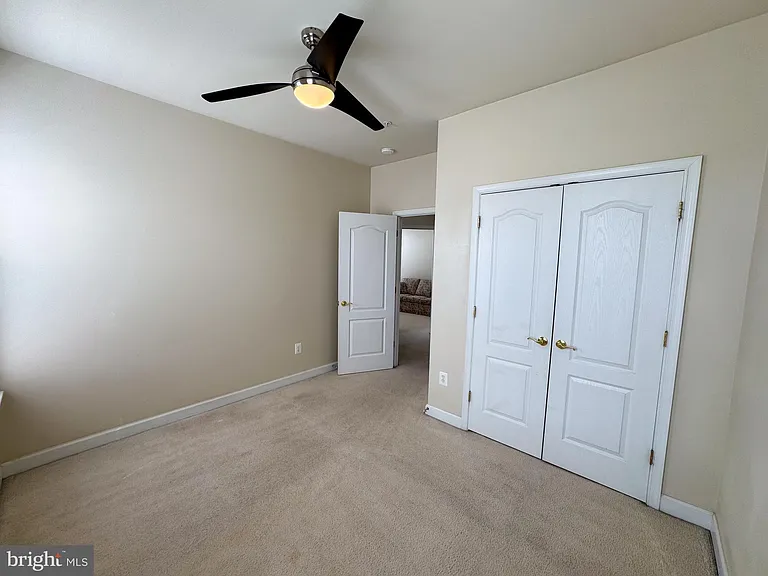 198 Hidden Forest Ct — Photo 36