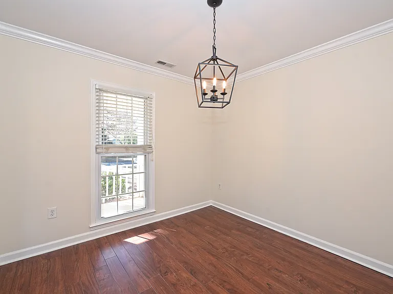 707 Riverwood Rd — Photo 5