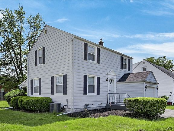 2nd image of 121 Southgate Rd