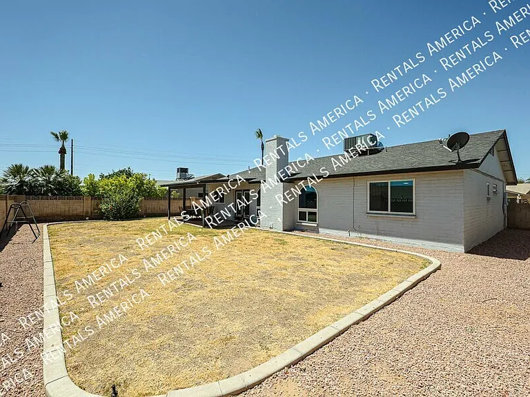 10627 S 44th St — Photo 25