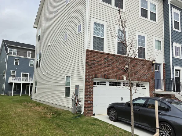 1844 Ritter Dr, Windsor Mill, MD 21244