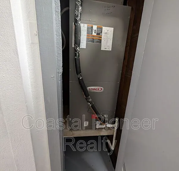 3721 N Whittier St — Photo 26