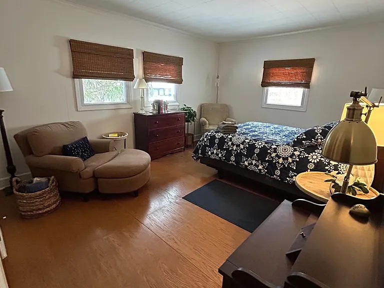 220 Ridge Ave — Photo 26