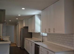 6725 Sharpcrest St, Houston, TX 77074