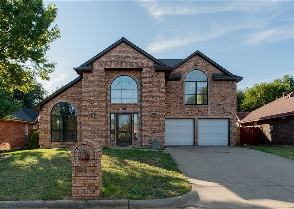 1st image of 7720 Greengage Dr