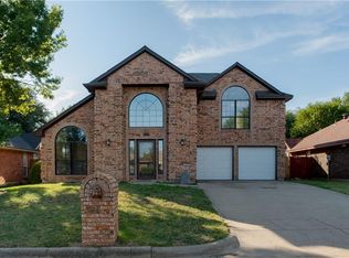 7720 Greengage Dr, Fort Worth, TX 76133