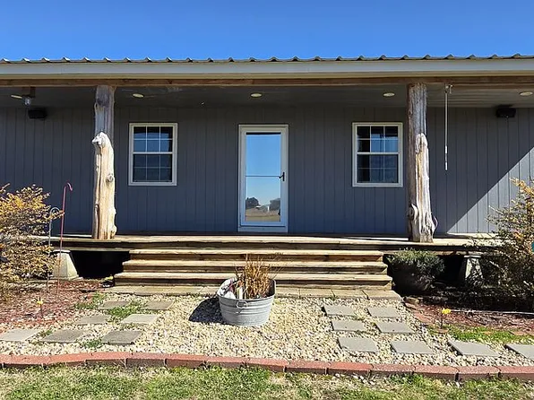 10601 North Rd, Abbeville, LA 70510