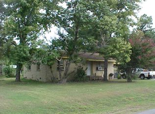 402 W Huron St, Stuttgart, AR 72160