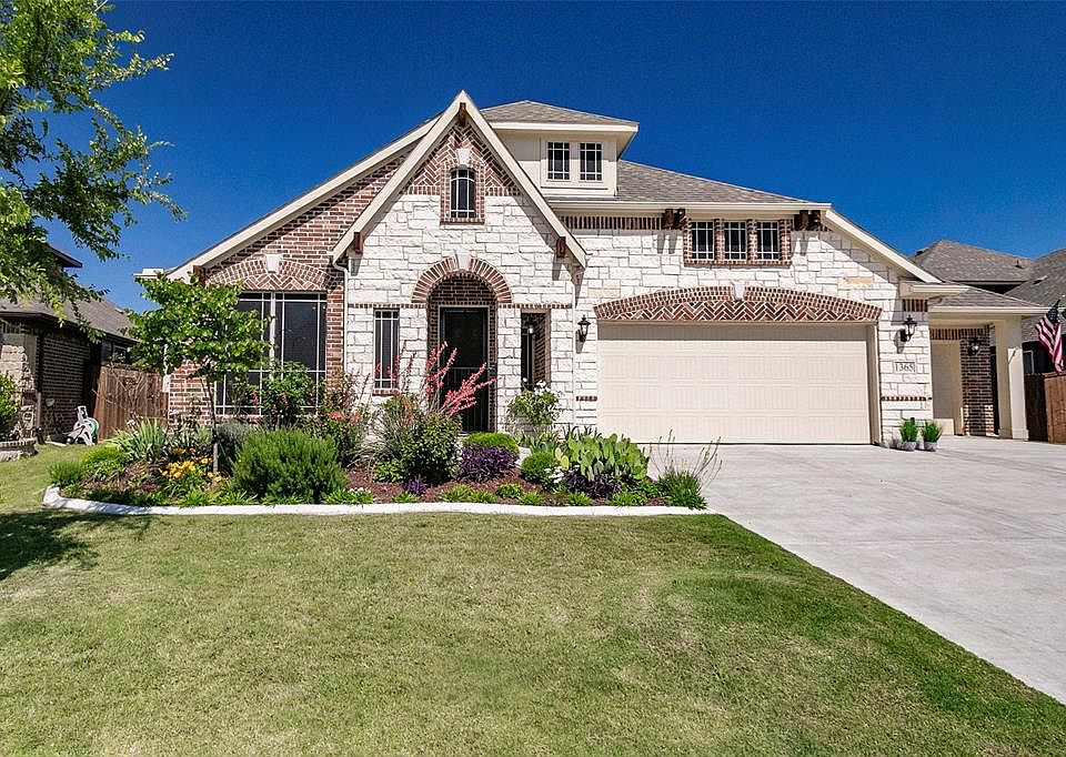1st image of 1365 Litchfield Ln