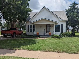 106 N Cherry St, Mullinville, KS 67109