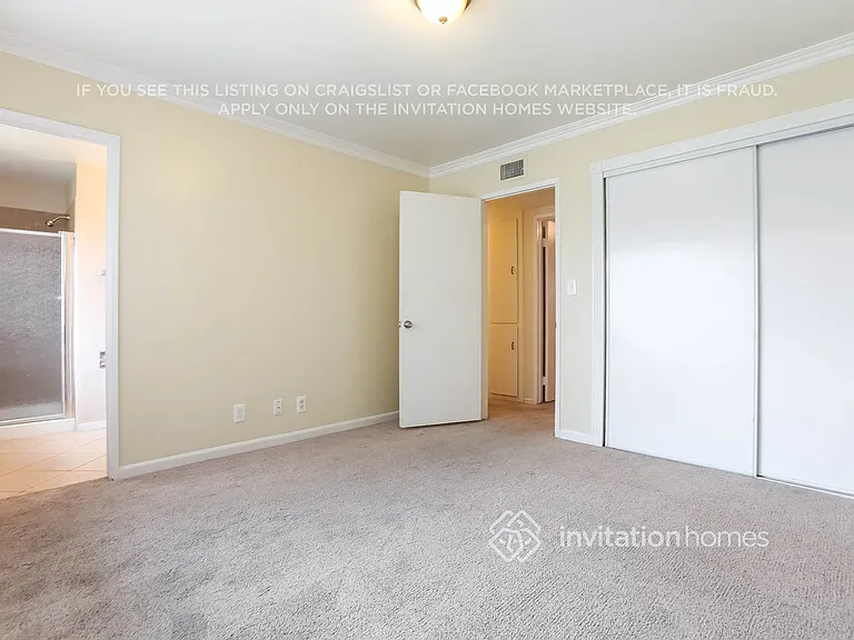 293 Aristotle St — Photo 8