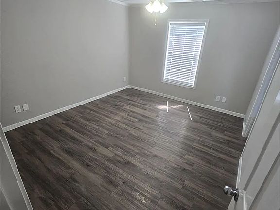 5th image of 16015 Clarke Springs Dr #16015C