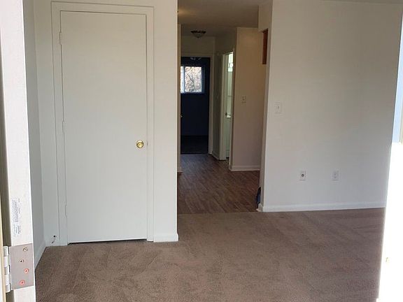 2nd image of 4138 Cresthill Dr APT 8