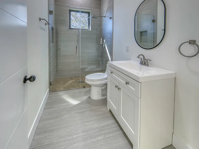 4855 Elmhurst Rd — Photo 12
