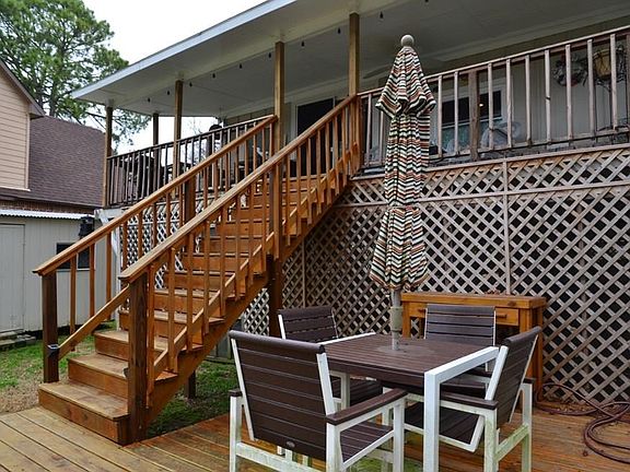 5th image of 141 Dolly Dr