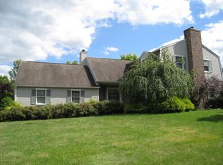340 Oakford Rd #L-11, Waverly Township, PA 18411