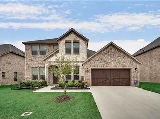 414 Salt Cedar Dr, Midlothian, TX 76065