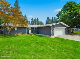 1909 E Pine Hill Ct, Coeur D Alene, ID 83815