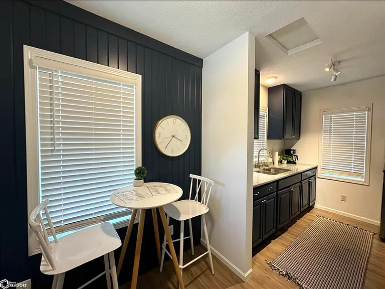 1407 S Shore Dr — Photo 14