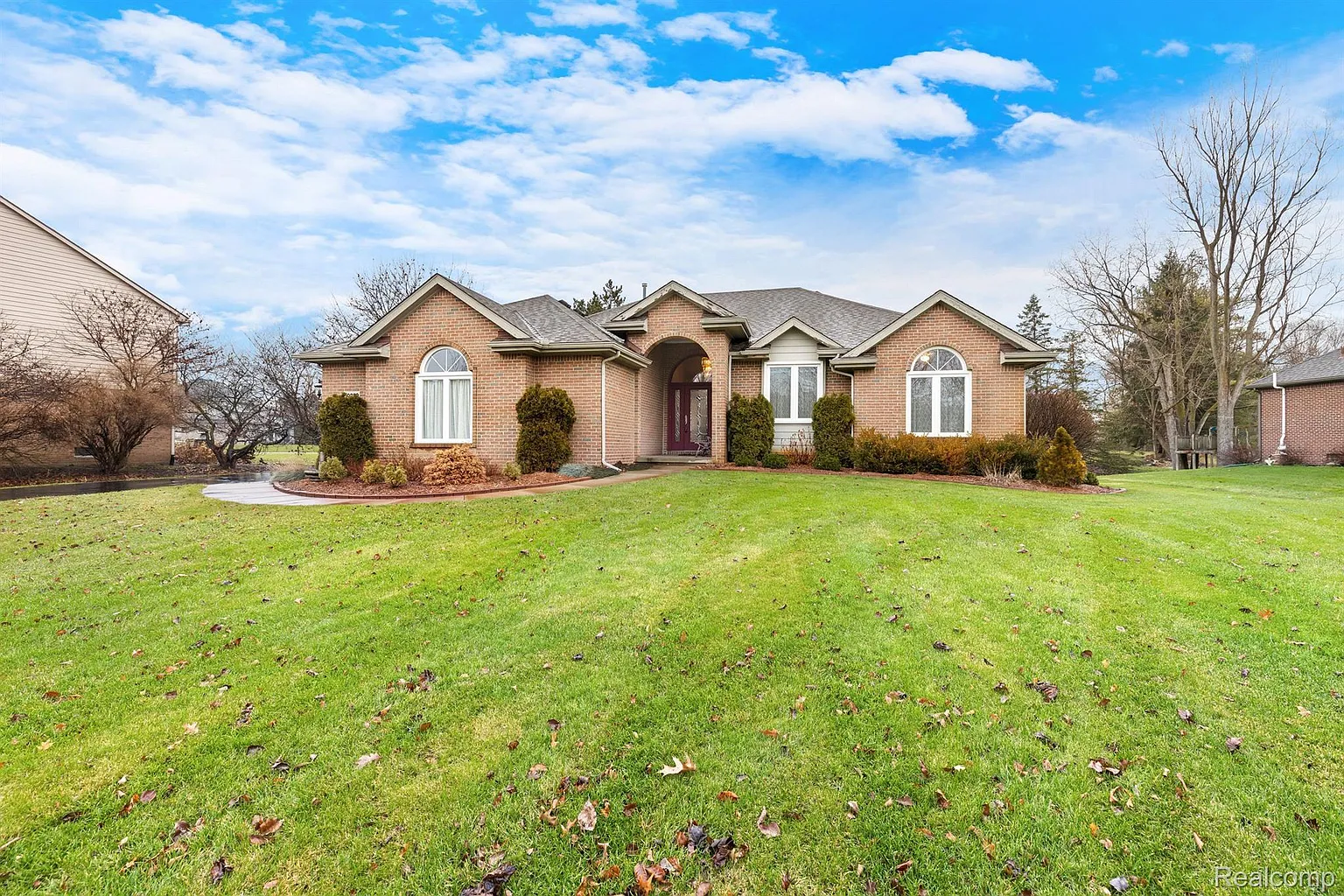 10259 Royce Dr photo 1