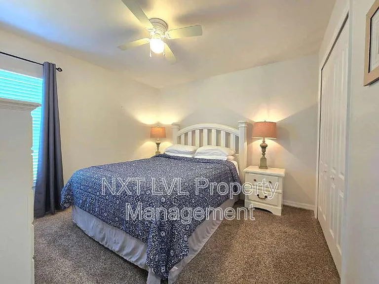 1243 NW 22nd Ave — Photo 8