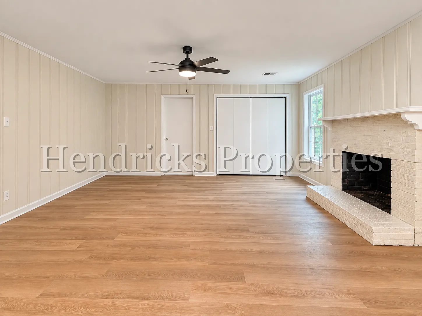 3 bed, 1376 sqft, $1,650 — Photo 4