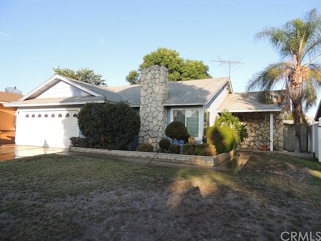 1st image of 1335 Oakland Pl