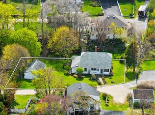 21 N Walk, Riverhead, NY 11901