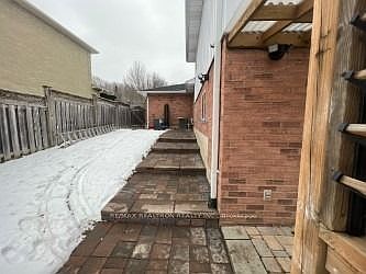 2nd image of 438 Bristol Rd