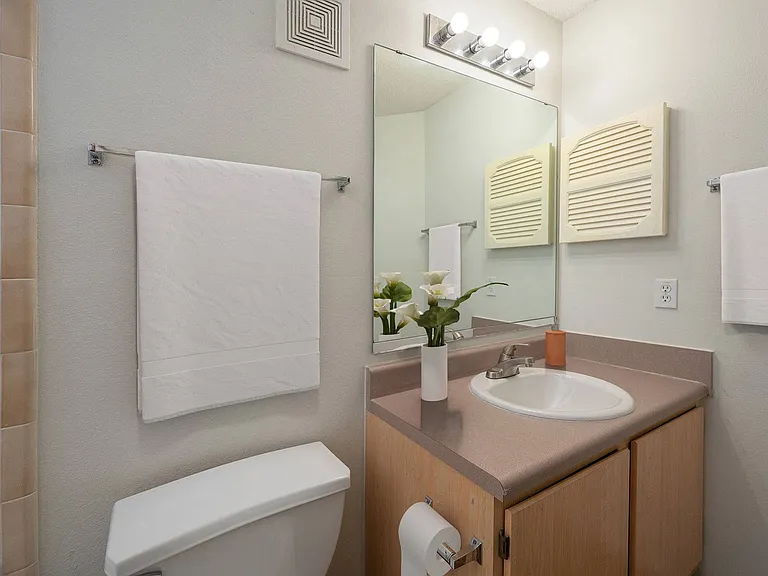 The Reserve Apartments — Photo 13
