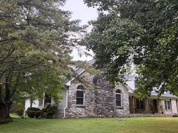 10393 Harry Byrd Hwy, Berryville, VA 22611