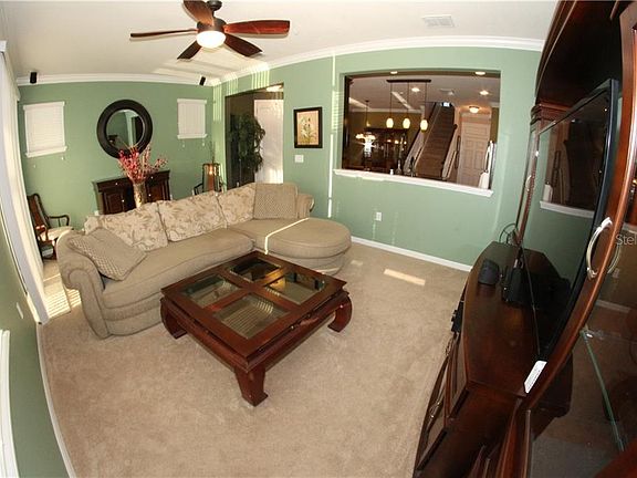 5th image of 9497 Tawnyberry St