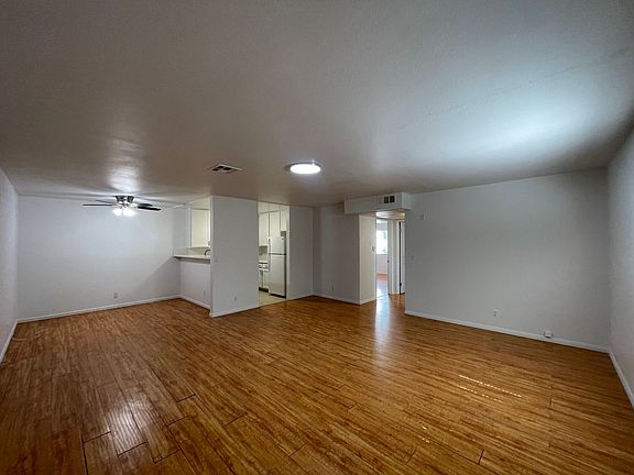 2nd image of 3042 Livonia Ave #78D4