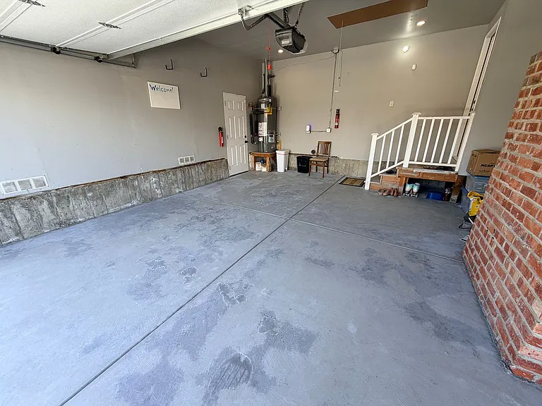 946 Hohener Ave — Photo 24